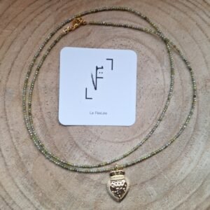 Grand coeur sacré collier long